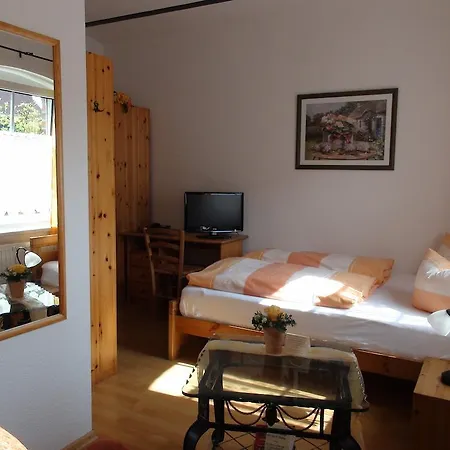 Honower Hof 2*